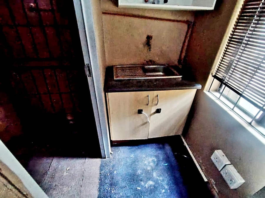 Commercial Property for Sale in Southernwood Eastern Cape